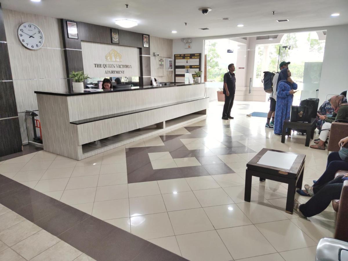 Queen Victoria Apartment Batam Экстерьер фото